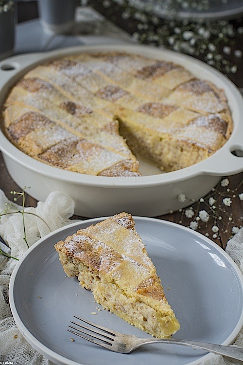 Neapolitan pastiera. Easter cake in Italy by LOLETA