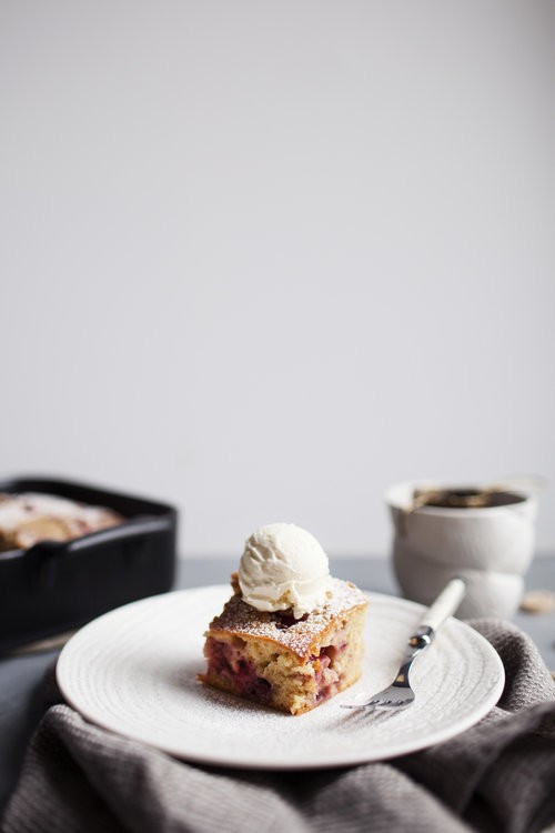 STRAWBERRY DULCEY SNACK CAKE by Modest Marce